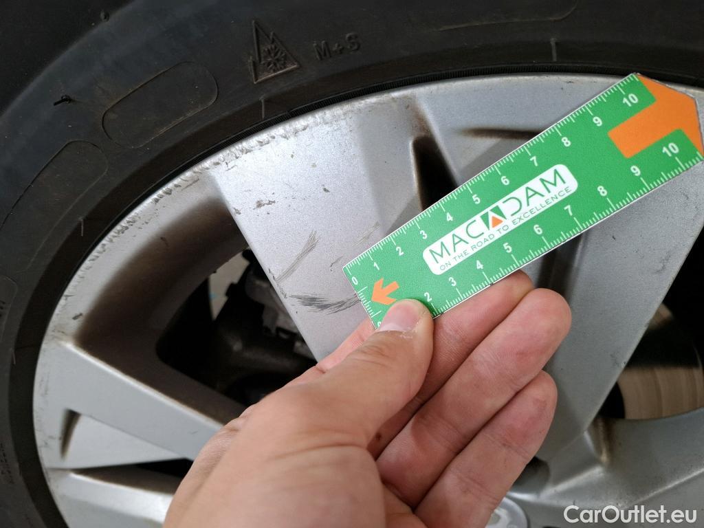  Peugeot  3008  Active Business 1.2 PureTech 130CV BVA8 E6d #34