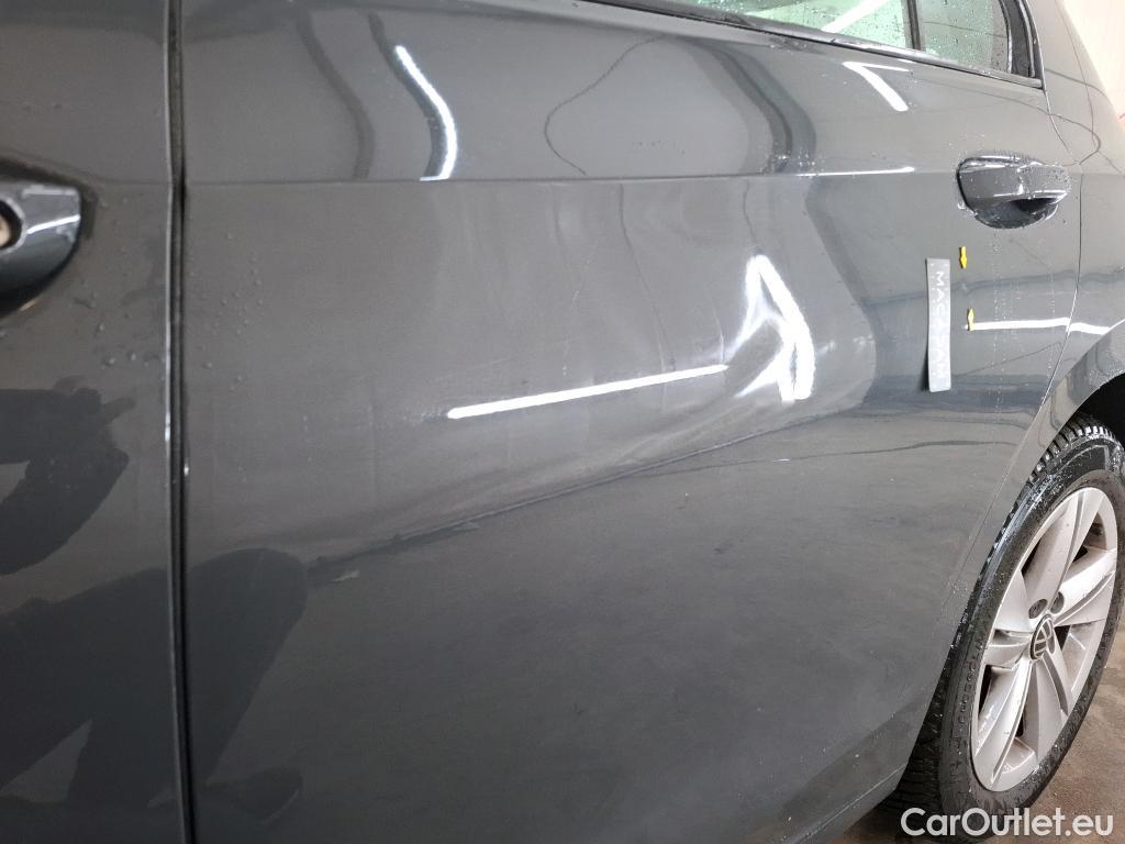  Volkswagen  Golf  VOLKSWAGEN / 2020 / 5P / Berline 1.0 eTSI OPF 110 DSG7 Life Business #17