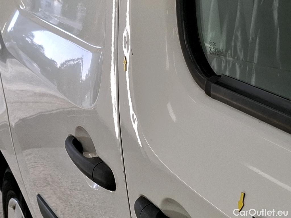  Renault  Kangoo  II Express Extra (Série Spéciale) 1.5 dCi 95CV BVM6 E6dT #40