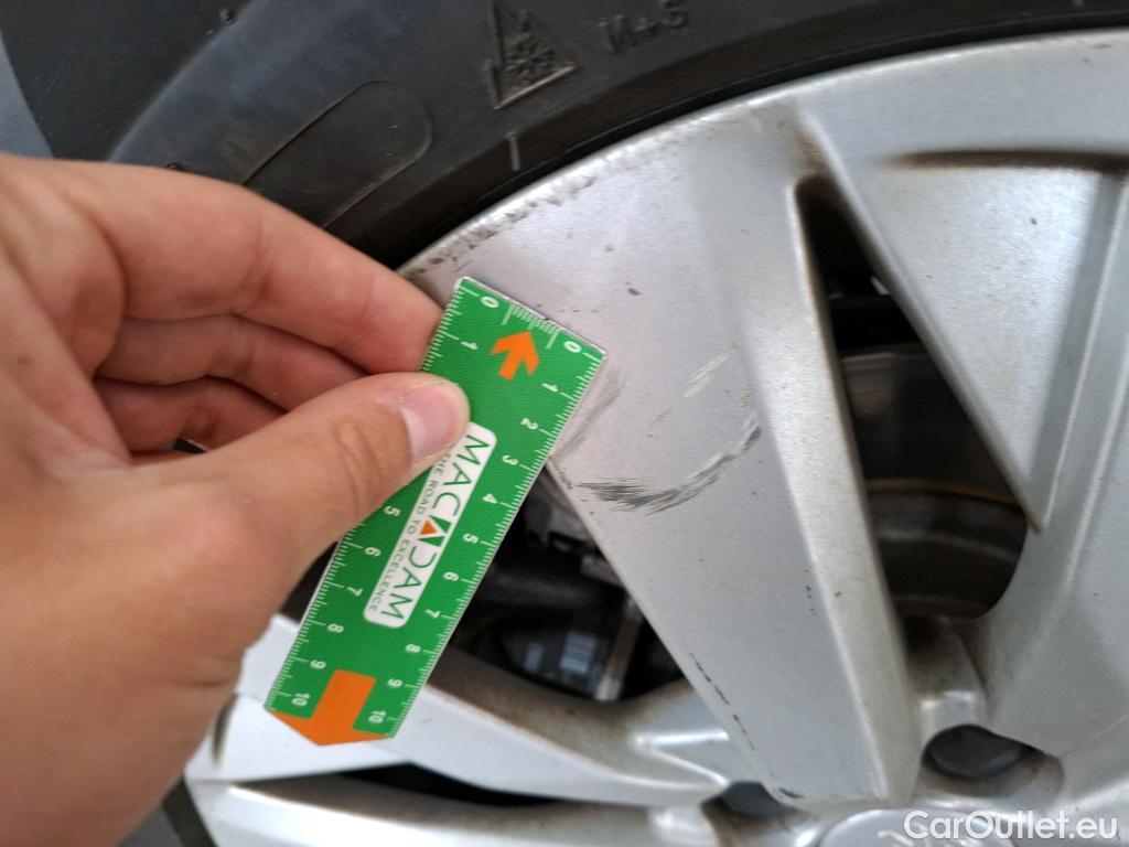  Peugeot  3008  Active Business 1.2 PureTech 130CV BVA8 E6d #32