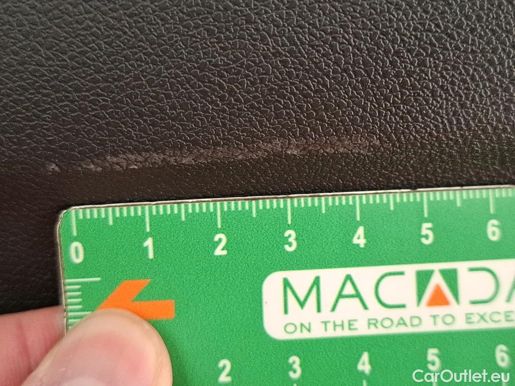  Opel  Crossland  X Business Elegance 1.2 Turbo 110CV BVM6 E6d #2