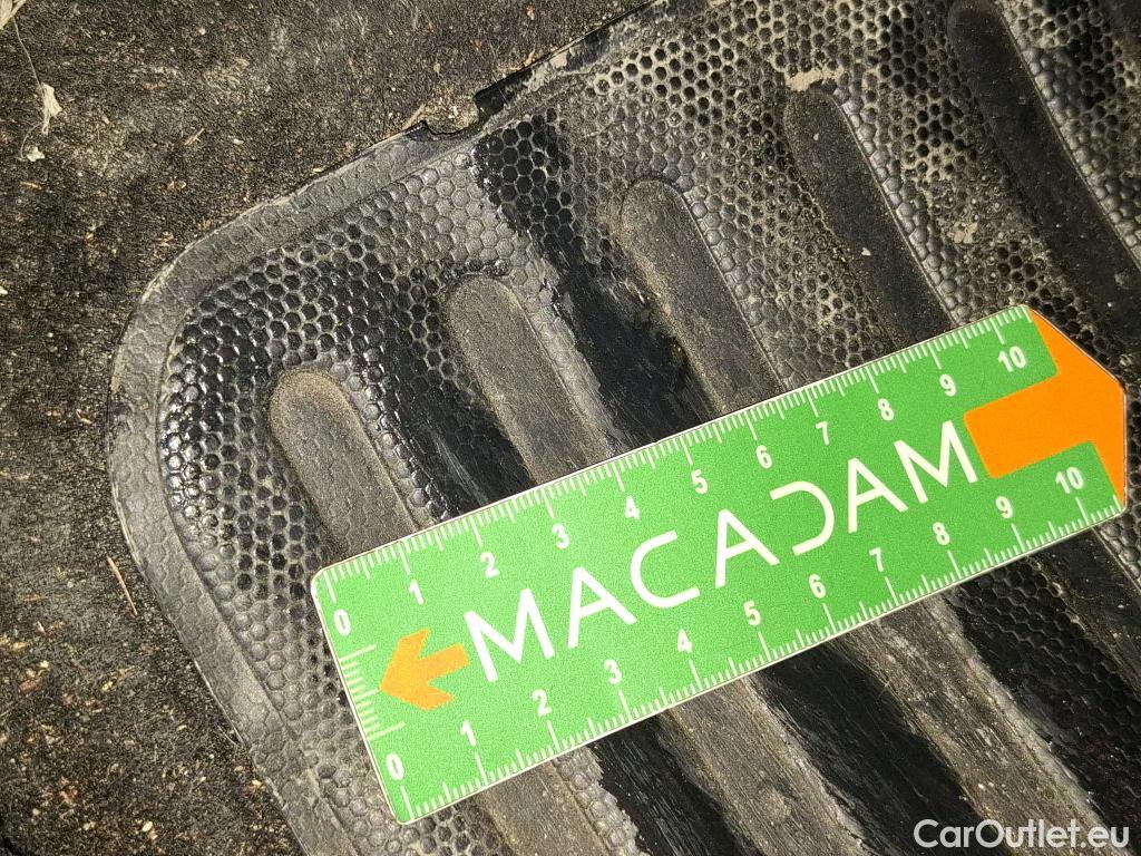  Peugeot  208  Active 1.0 PureTech 70CV BVM5 E6 #2