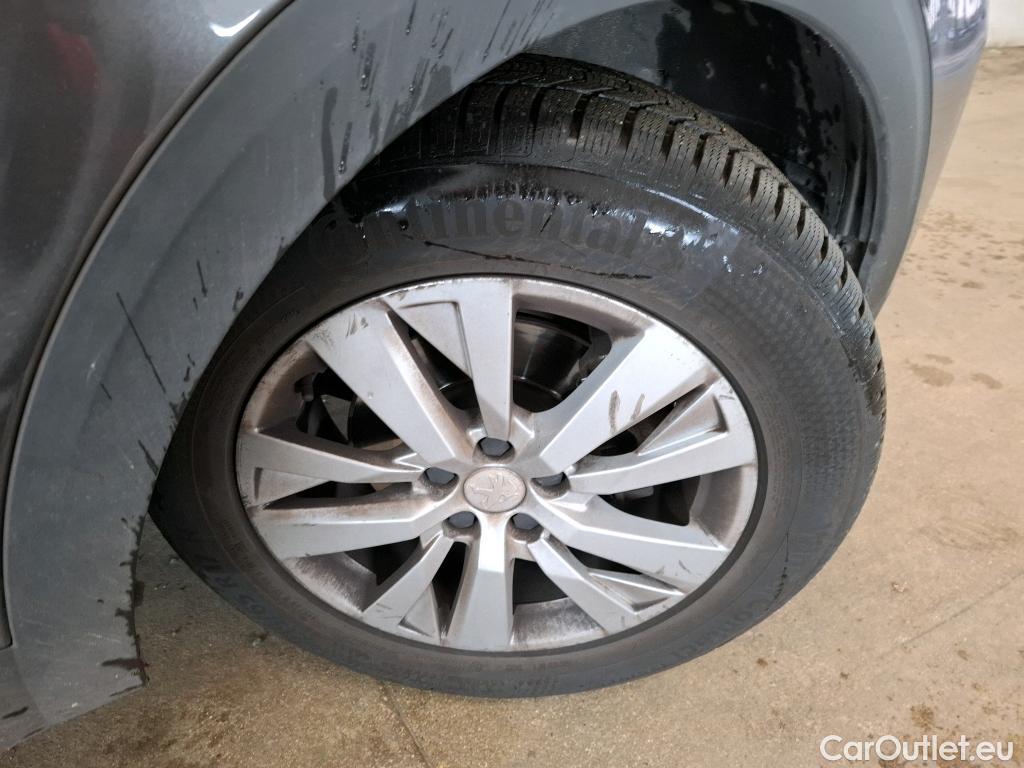  Peugeot  3008  Active Business 1.2 PureTech 130CV BVA8 E6d #37