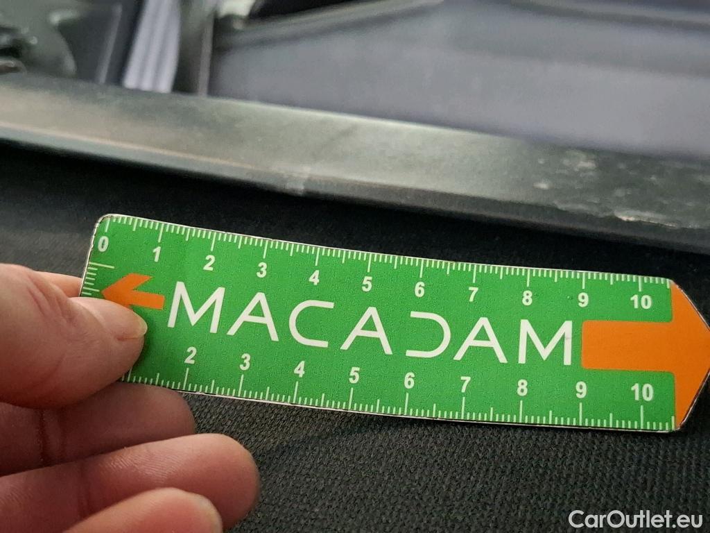  Peugeot  5008  GT 1.5 HDi 130CV BVA8 7 Sieges E6d #35