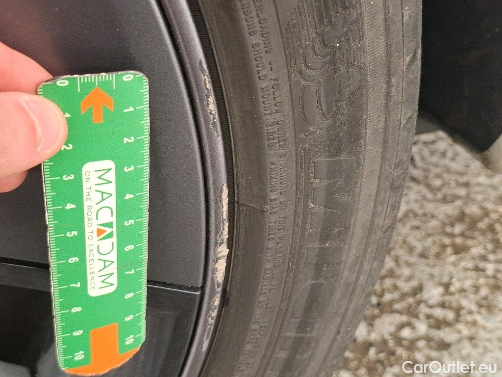  Tesla  Model 3 TESLA  / 2018 / 4P / Berline Propulsion #19