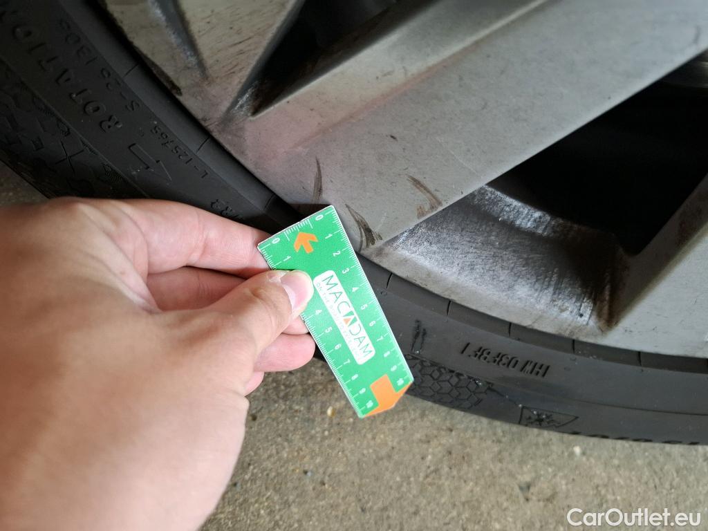  Peugeot  3008  Active Business 1.2 PureTech 130CV BVA8 E6d #28