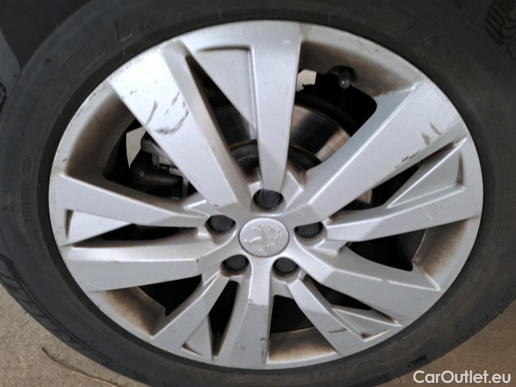  Peugeot  3008  Active Business 1.2 PureTech 130CV BVA8 E6d #31