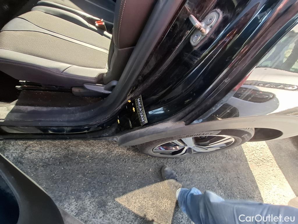  Peugeot  5008  GT 1.5 HDi 130CV BVA8 7 Sieges E6d #67