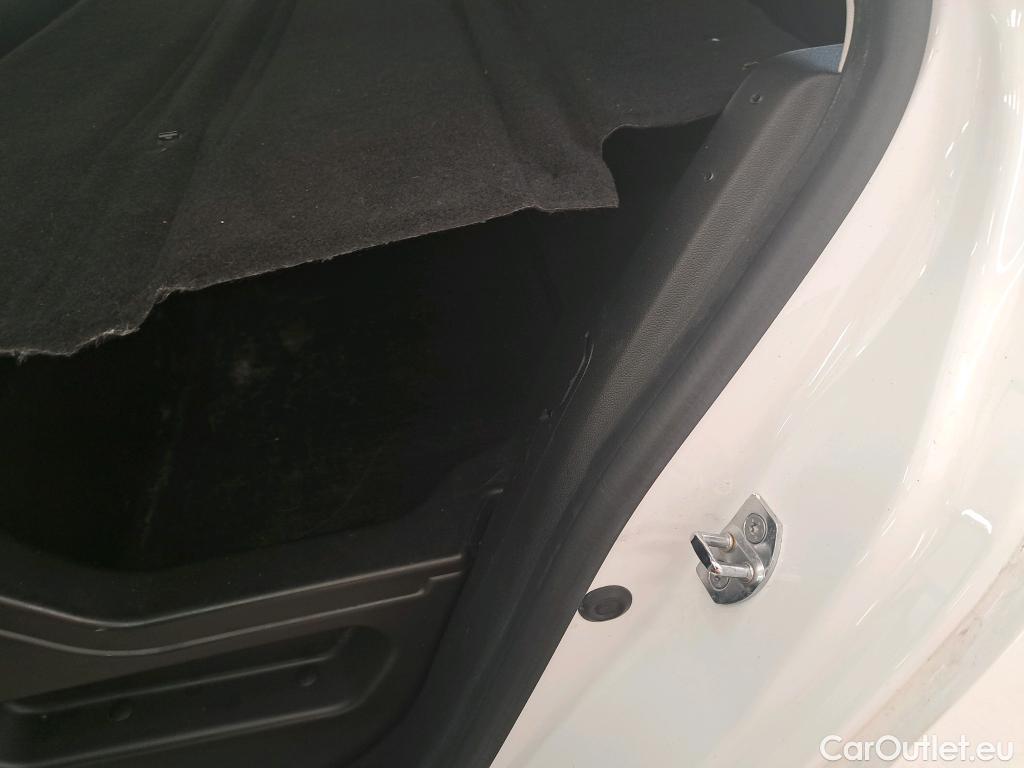  Renault  Megane RENAULT Mégane Société / 2020 / 5P / Berline Air Nav 2P Blue dCi 115 -21N #17