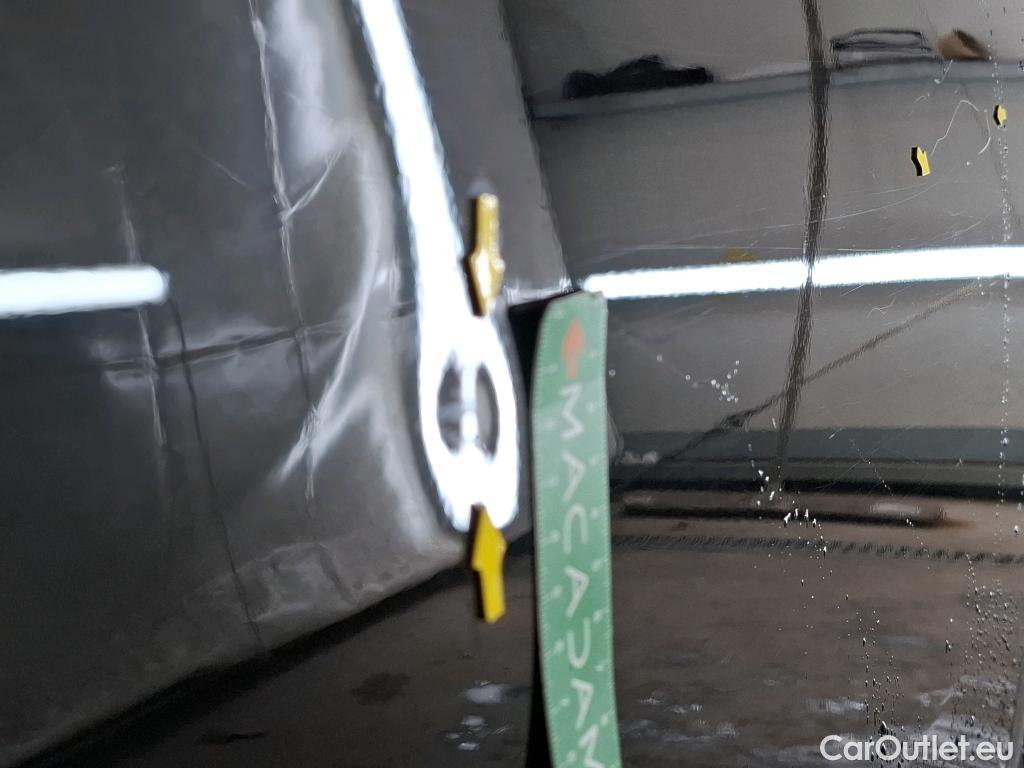  Peugeot  5008  GT 1.5 HDi 130CV BVA8 7 Sieges E6d #8