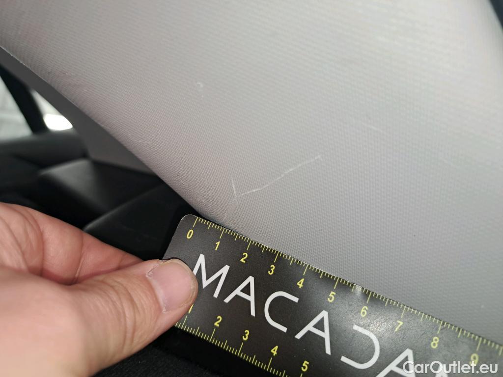  Renault  Megane RENAULT Mégane Société / 2020 / 5P / Berline Air Nav 2P Blue dCi 115 -21N #22