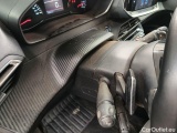  Peugeot  2008 Peugeot  1.5 BlueHDi 96kW S&S EAT8 Allure 5d #64