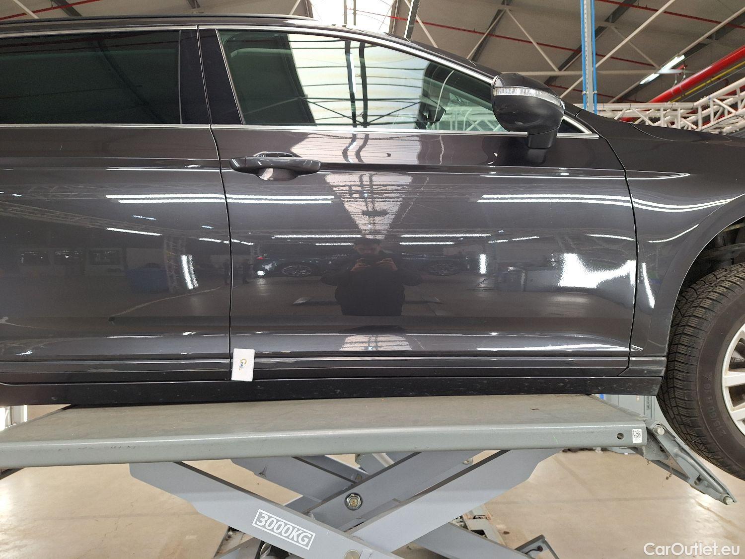  Volkswagen  Passat VW,  Variant FL'19, Volkswagen  Variant 2.0 TDI 90kW DSG Style B #16