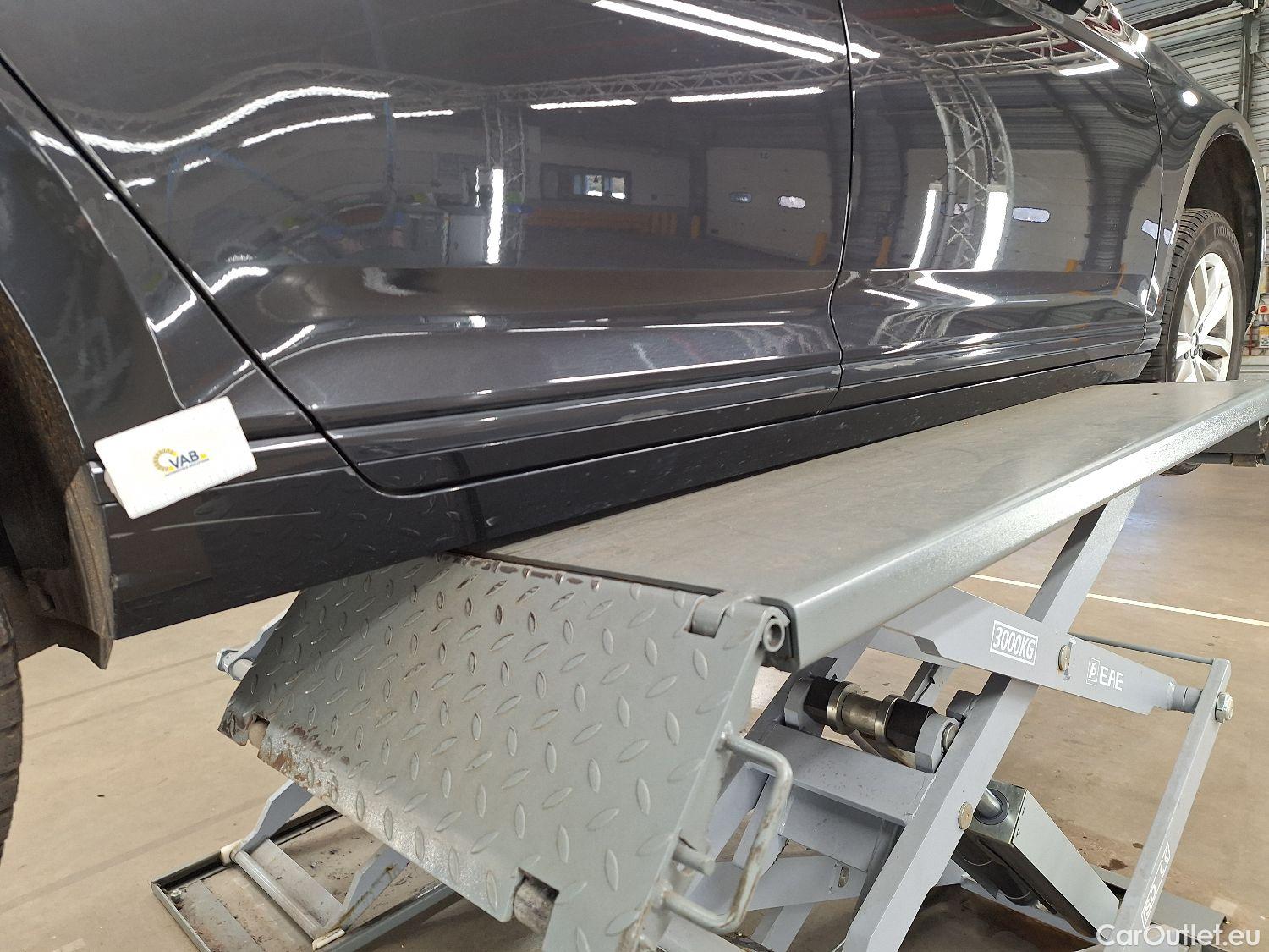  Volkswagen  Passat VW,  Variant FL'19, Volkswagen  Variant 2.0 TDI 90kW DSG Style B #18