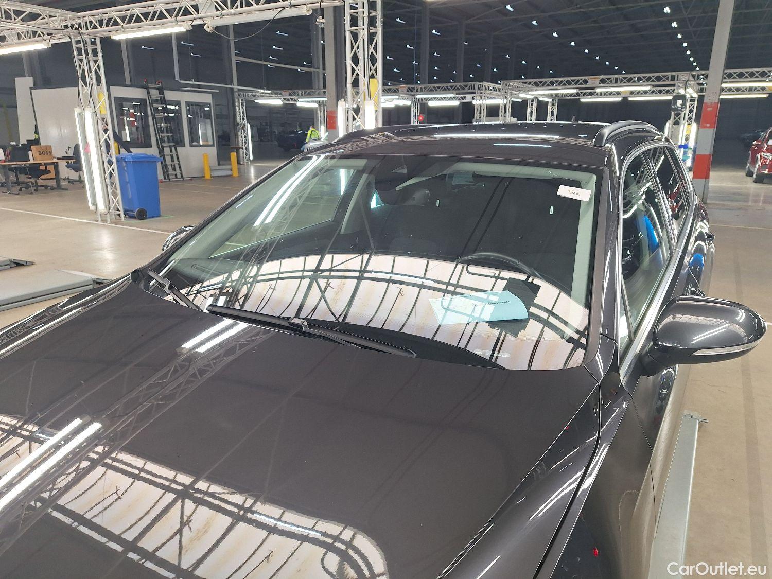  Volkswagen  Passat VW,  Variant FL'19, Volkswagen  Variant 2.0 TDI 90kW DSG Style B #1