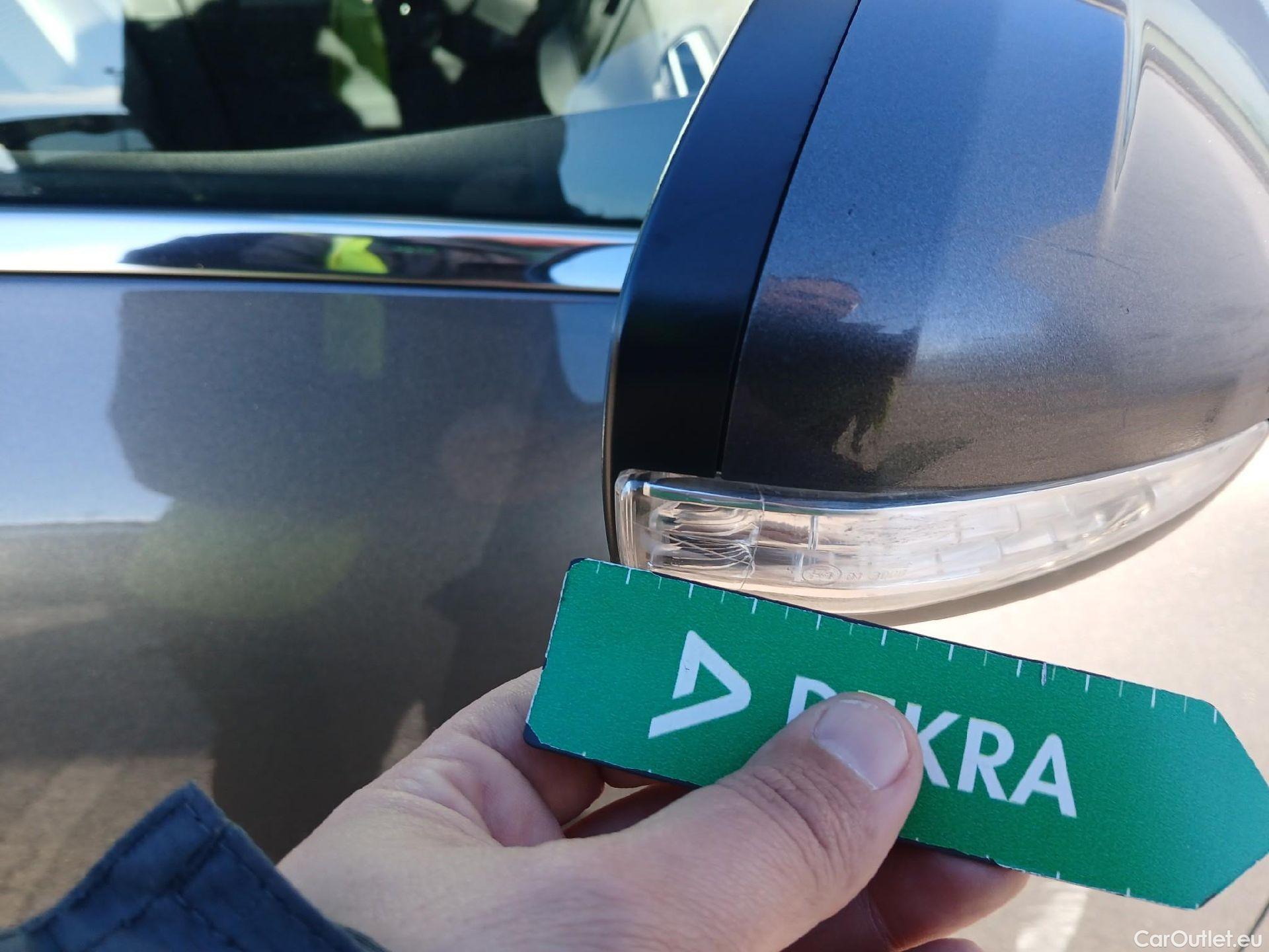  Citroen  C4 Picasso CITROEN  5p 2G monovolumen compac PureTech 96KW (130CV) S&S 6v Shine #42