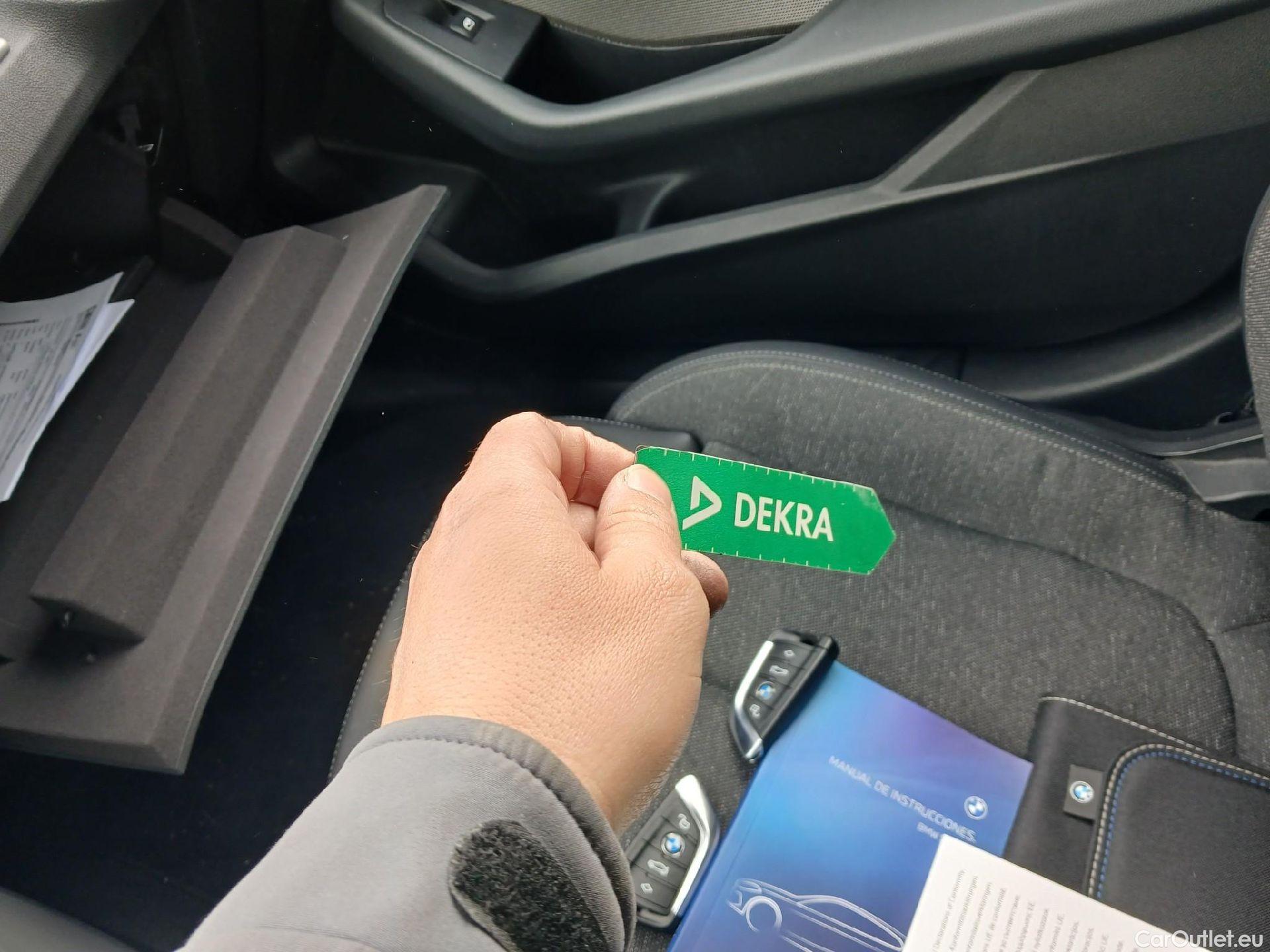  Bmw  Serie 1 BMW  / 2019 / 5P / berlina con portón 120d #18