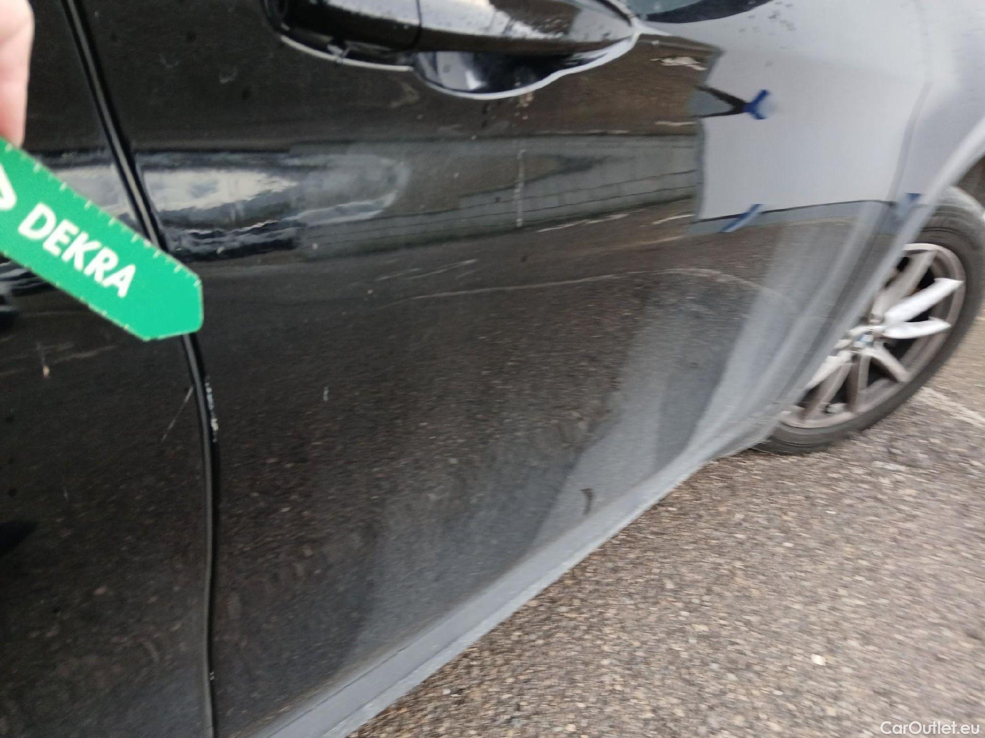  Bmw  X1 BMW  / 2015 / 5P / todoterreno sDrive18d Business #28