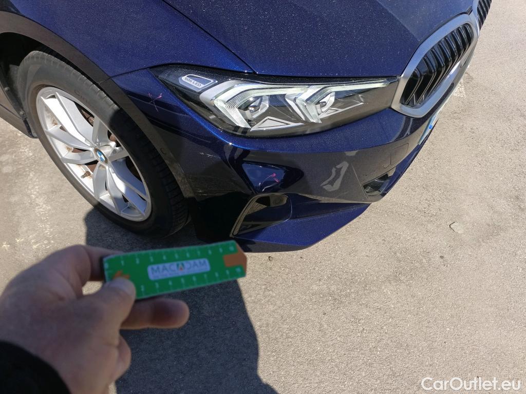  Bmw  Serie 3 BMW  / 2018 / 4P / sedán 318d Auto. #17