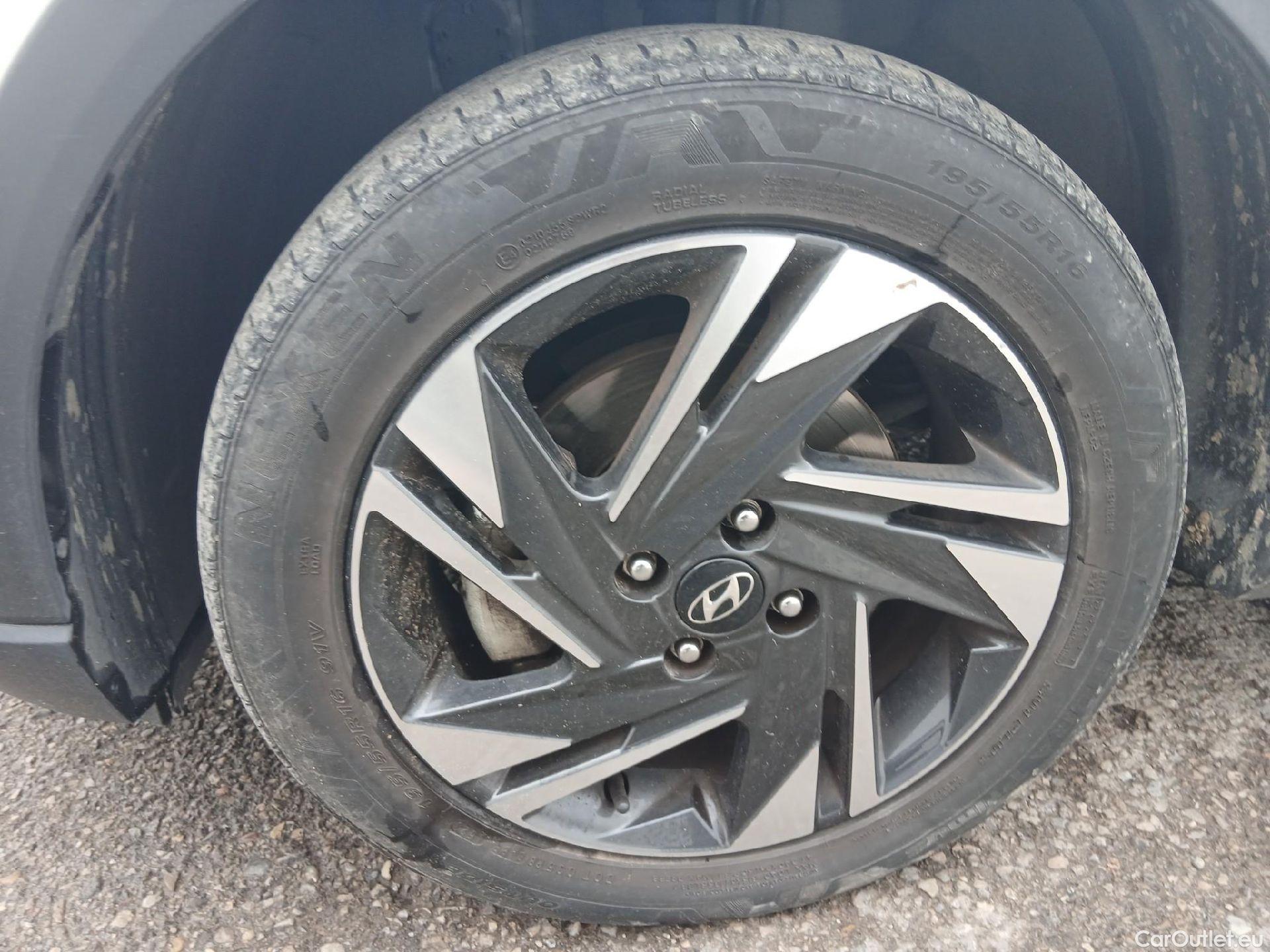  Hyundai  Bayon HYUNDAI  / 2021 / 5P / todoterreno 1.0 TGDI 74kW (100CV) 48V Maxx #8