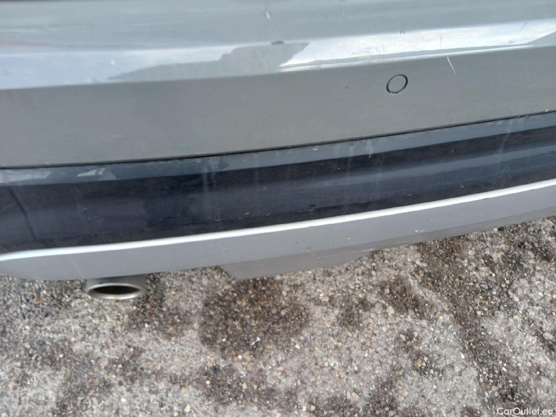  Audi  Q2 AUDI  / 2016 / 5P / todoterreno Design 30 TFSI 85kW (116CV) #13