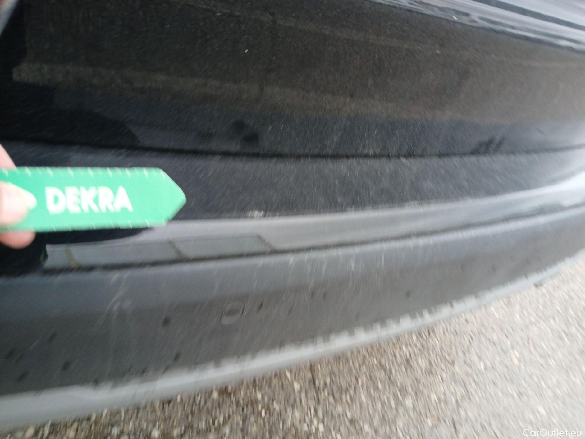  Bmw  X1 BMW  / 2015 / 5P / todoterreno sDrive18d Business #22