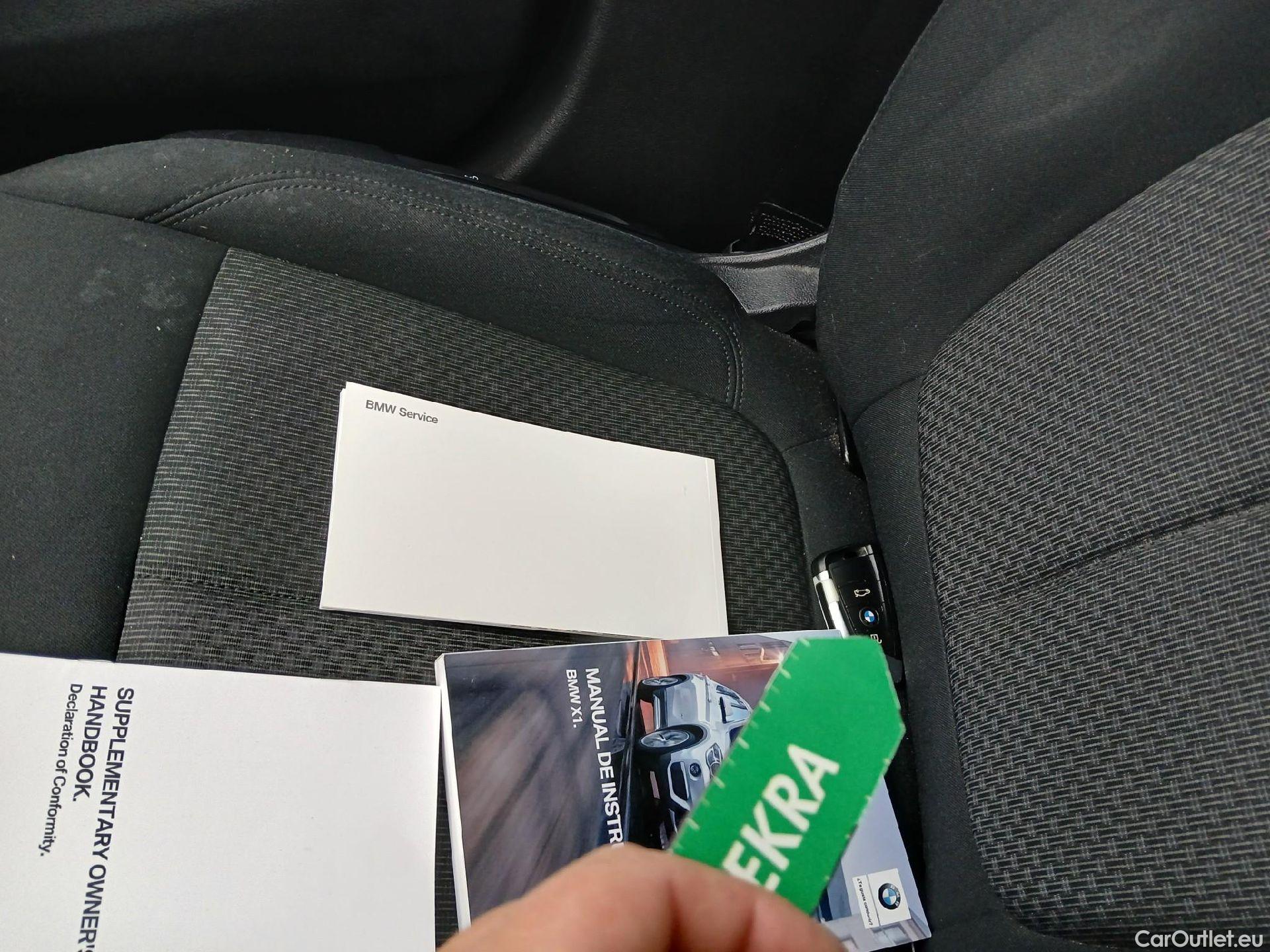  Bmw  X1 BMW  / 2015 / 5P / todoterreno sDrive18d Business #1