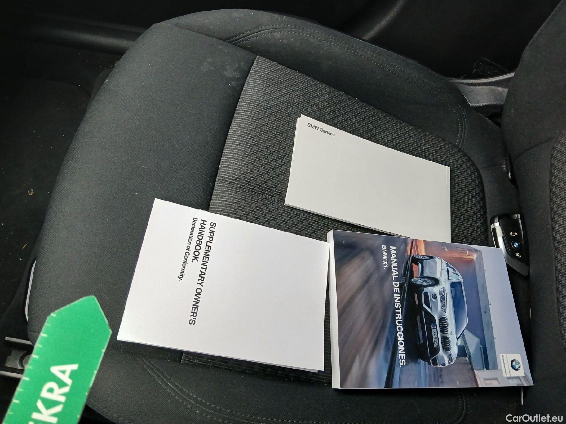  Bmw  X1 BMW  / 2015 / 5P / todoterreno sDrive18d Business #6