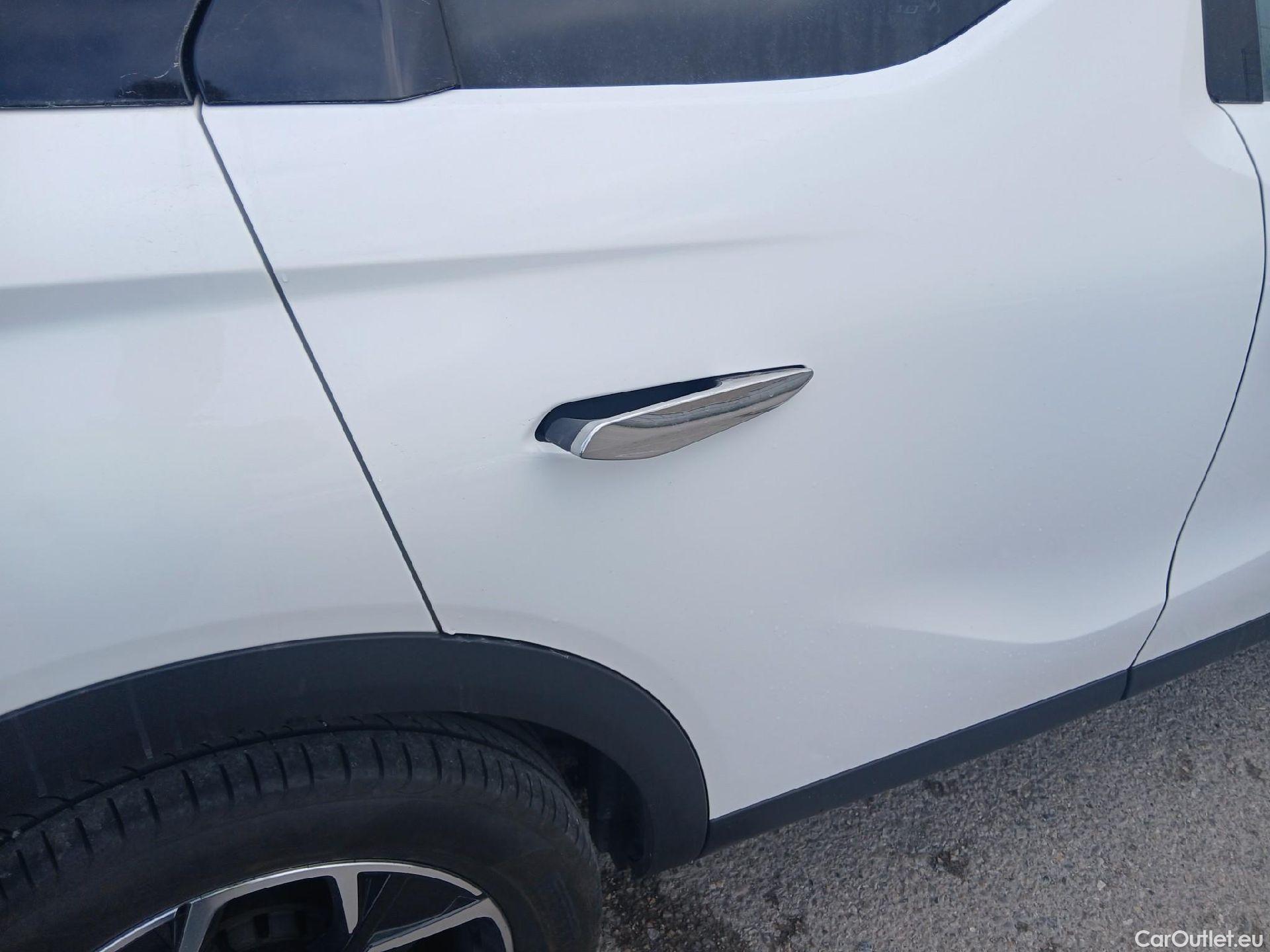  Citroen  DS3 DS DS 3 Crossback / 2018 / 5P / todoterreno PureTech 73 kW Manual SO CHIC #8