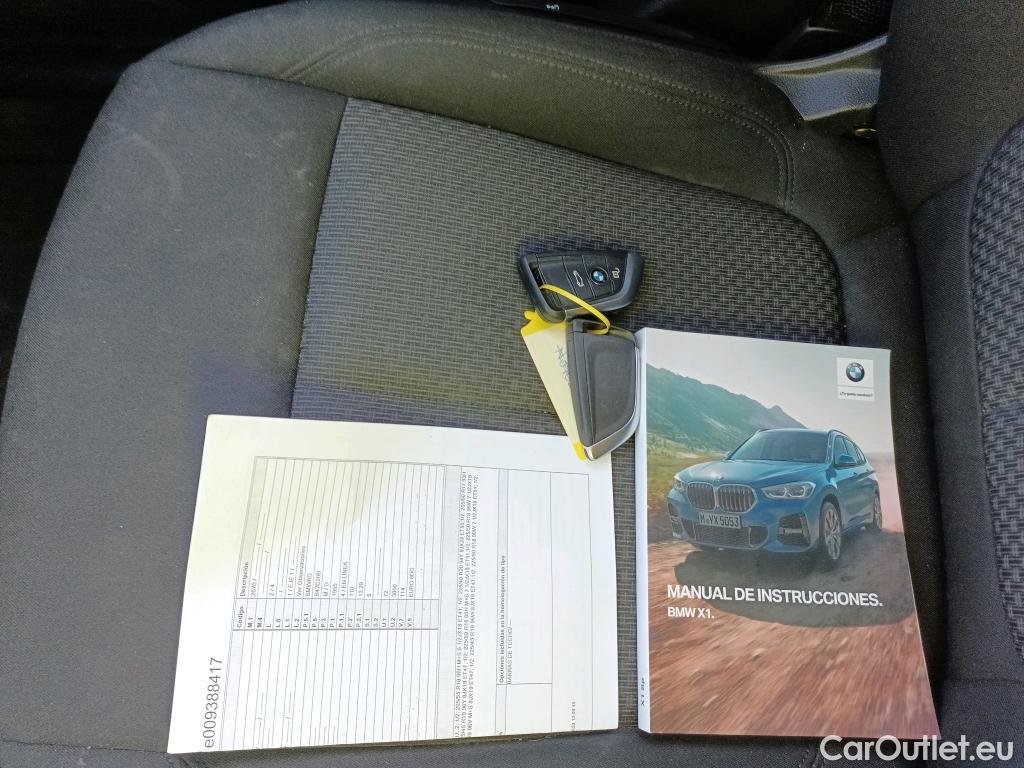  Bmw  X1 BMW  / 2019 / 5P / todoterreno sDrive18dA Business #4