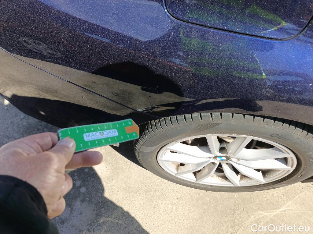  Bmw  Serie 3 BMW  / 2018 / 4P / sedán 318d Auto. #5