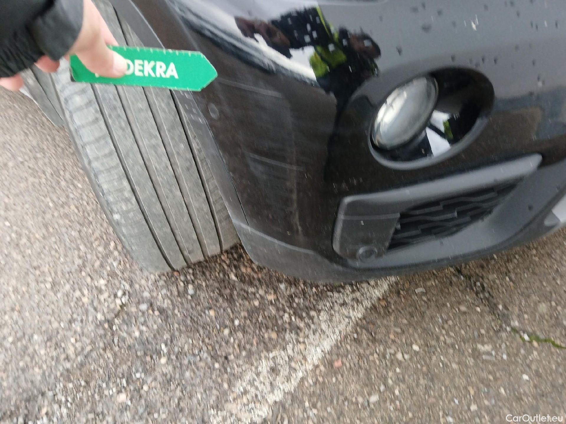  Bmw  X1 BMW  / 2015 / 5P / todoterreno sDrive18d Business #13