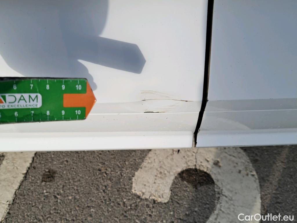  Audi  Q5 AUDI  / 2016 / 5P / todoterreno S line 35 TDI 120kW quattro S tronic #4