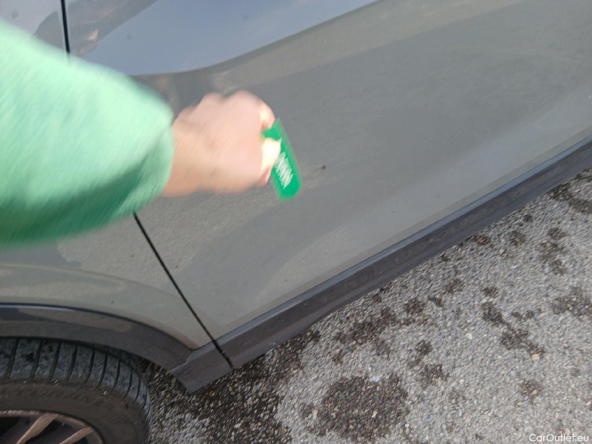  Audi  Q2 AUDI  / 2016 / 5P / todoterreno Design 30 TFSI 85kW (116CV) #9