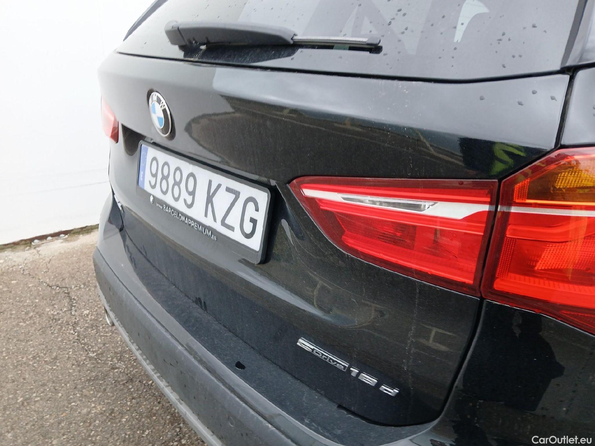  Bmw  X1 BMW  / 2015 / 5P / todoterreno sDrive18d Business #26