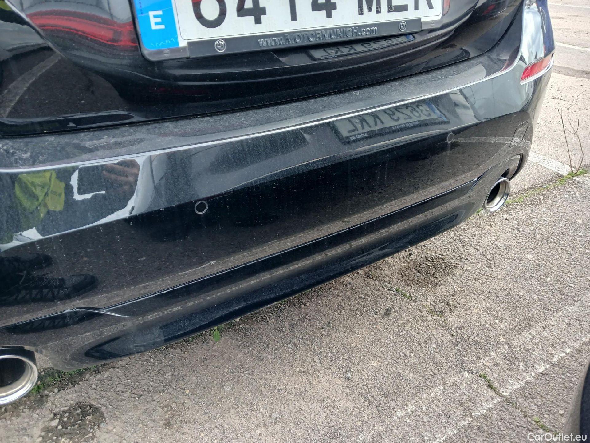  Bmw  Serie 1 BMW  / 2019 / 5P / berlina con portón 120d #6