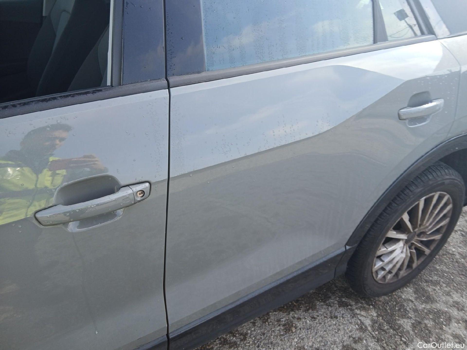  Audi  Q2 AUDI  / 2016 / 5P / todoterreno Design 30 TFSI 85kW (116CV) #12