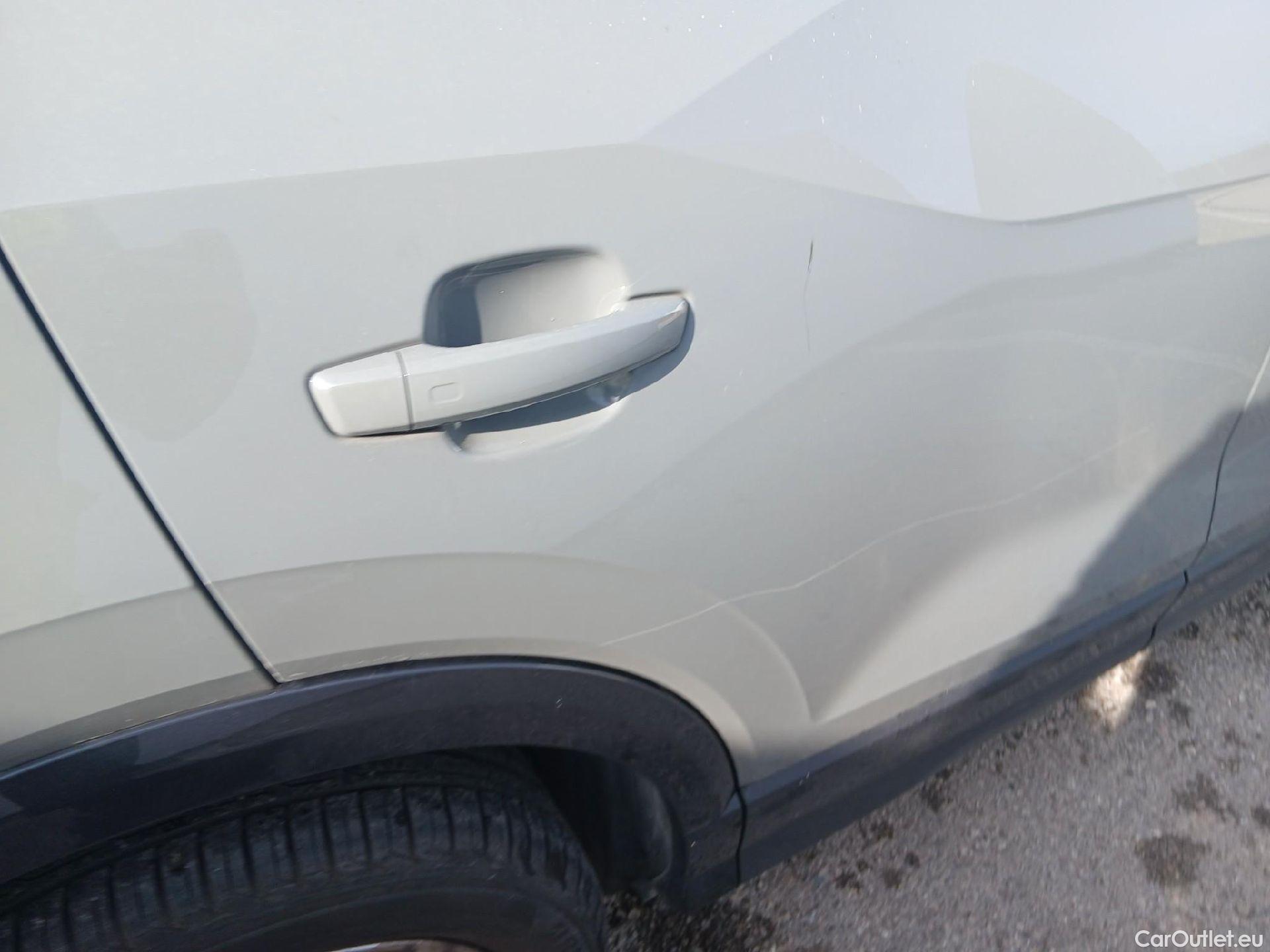  Audi  Q2 AUDI  / 2016 / 5P / todoterreno Design 30 TFSI 85kW (116CV) #20