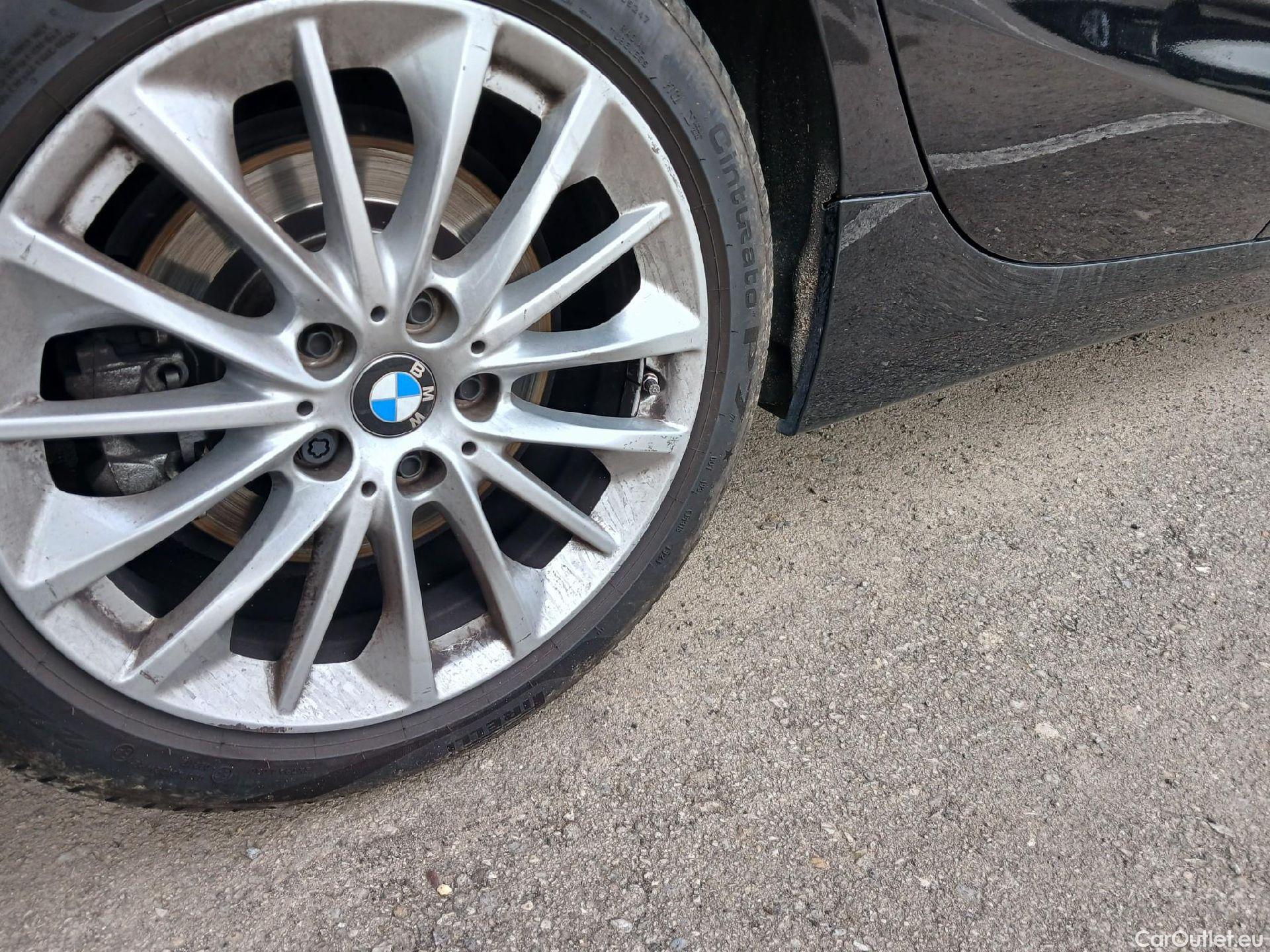  Bmw  Serie 1 BMW  / 2019 / 5P / berlina con portón 120d #10