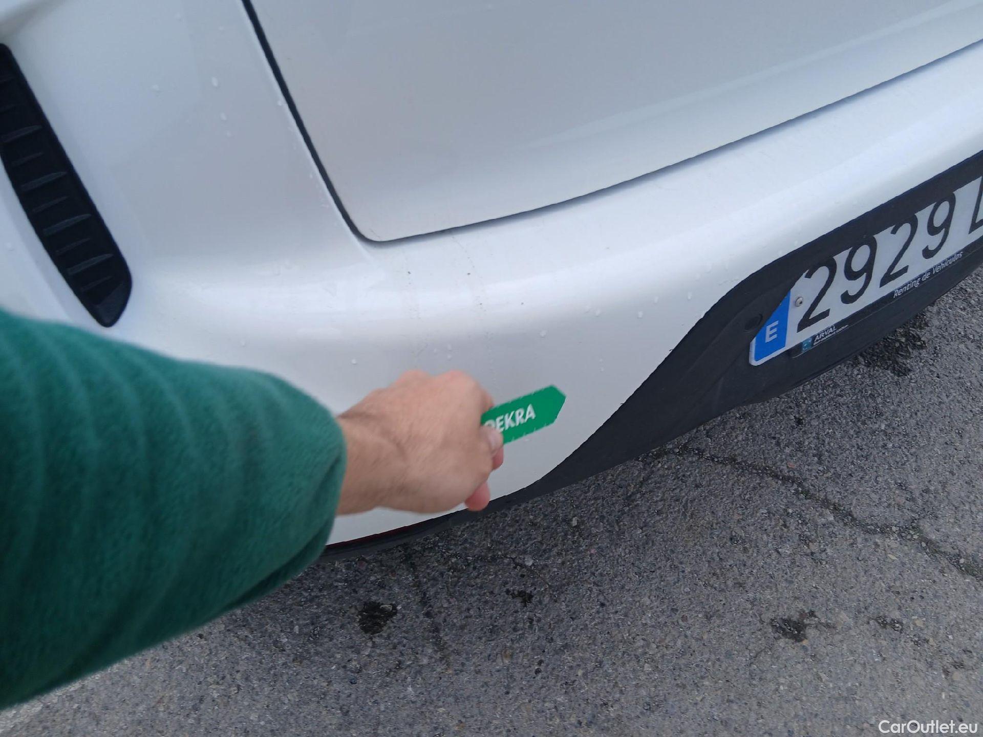  Citroen  DS3 DS DS 3 Crossback / 2018 / 5P / todoterreno PureTech 73 kW Manual SO CHIC #2