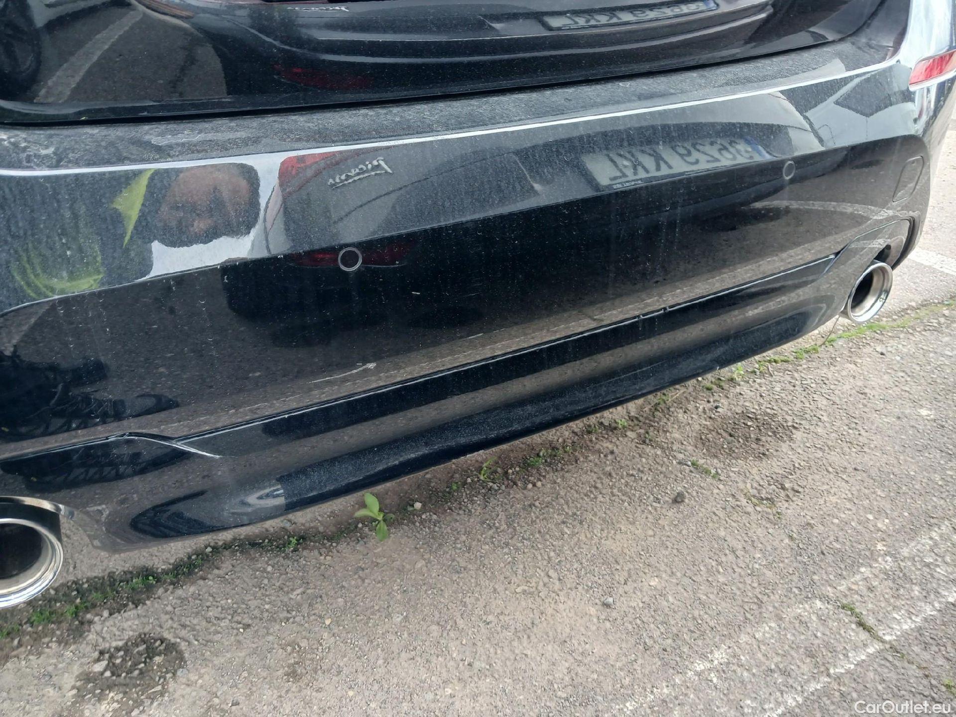  Bmw  Serie 1 BMW  / 2019 / 5P / berlina con portón 120d #7