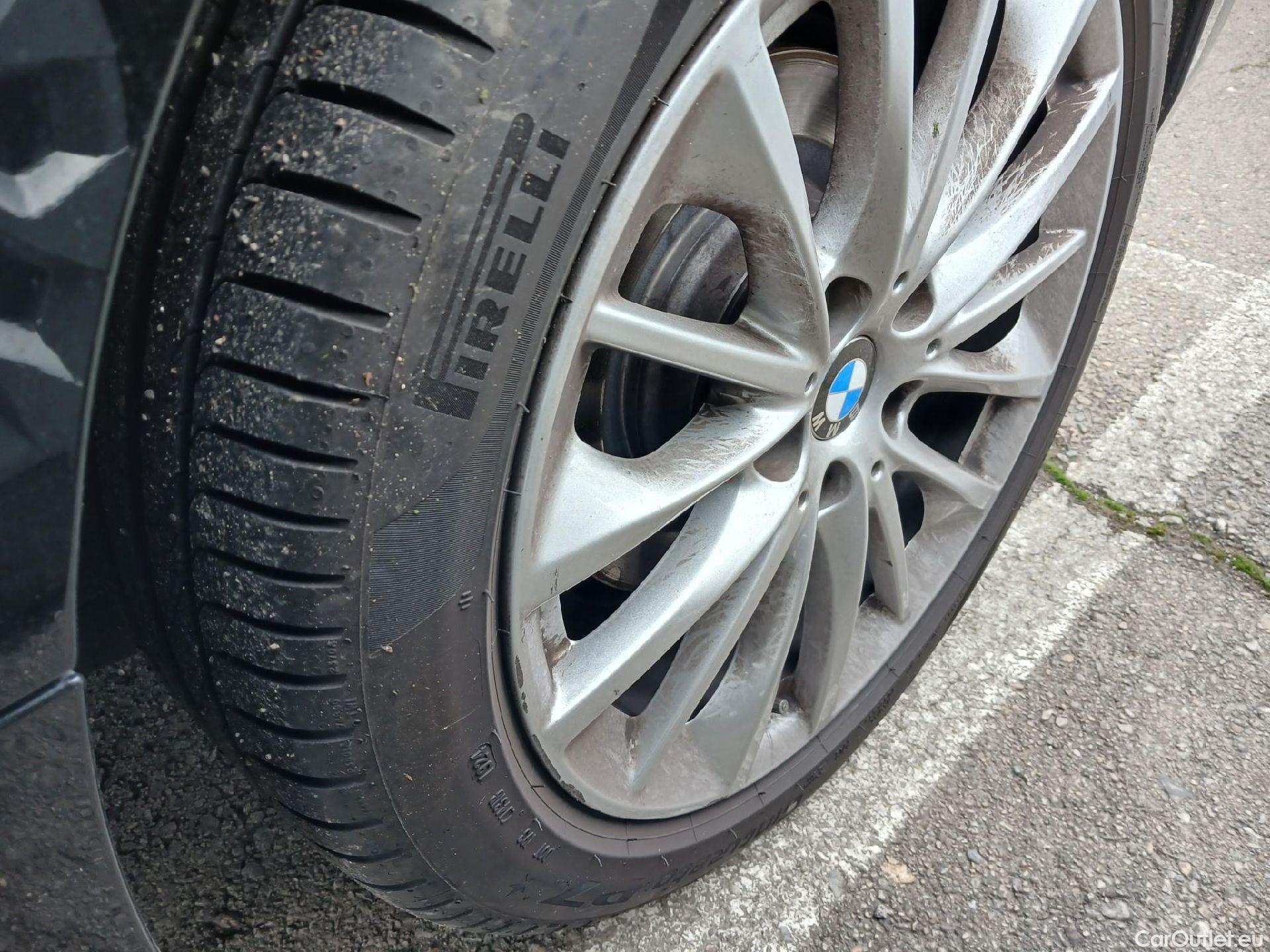  Bmw  Serie 1 BMW  / 2019 / 5P / berlina con portón 120d #3