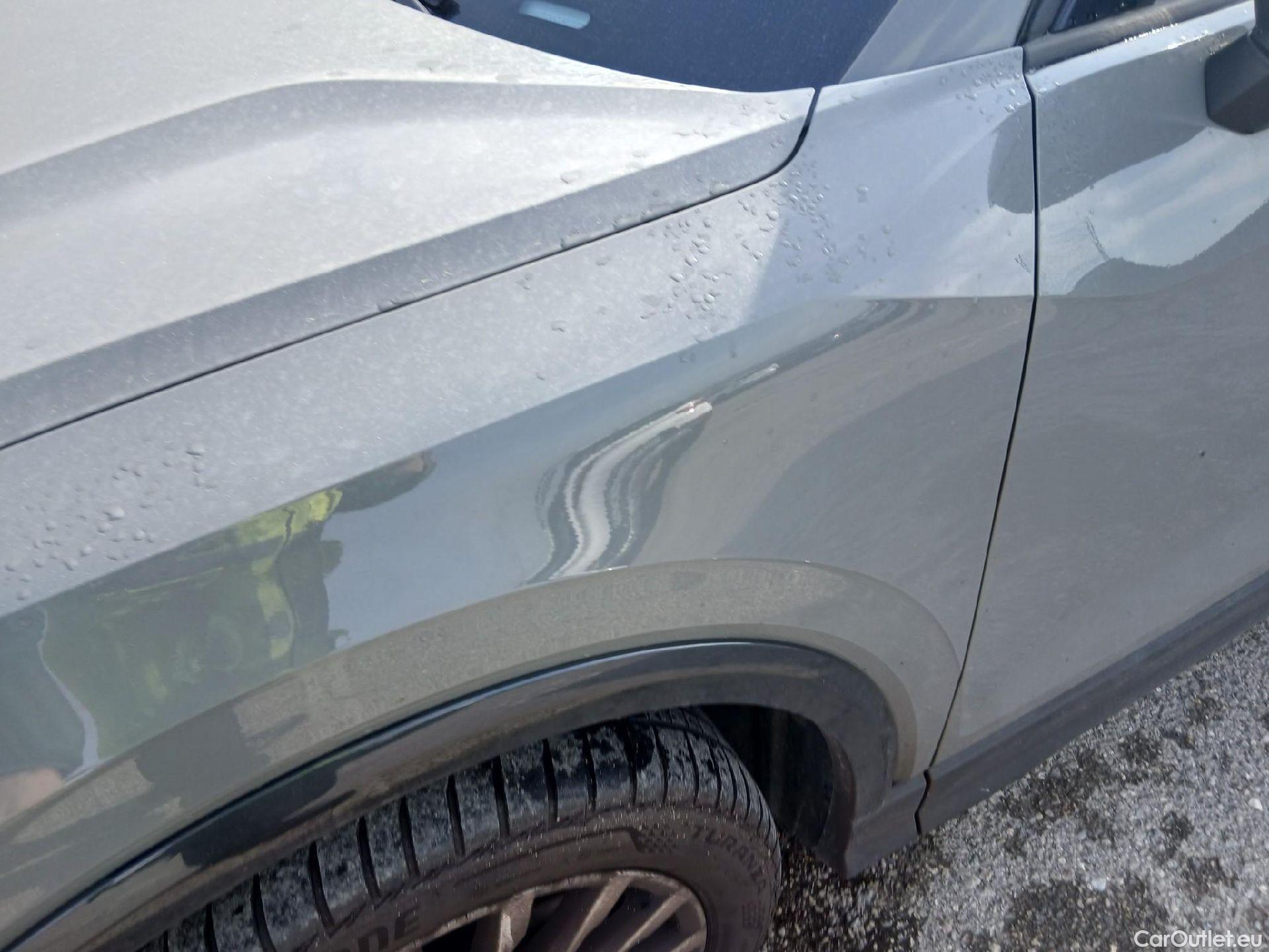  Audi  Q2 AUDI  / 2016 / 5P / todoterreno Design 30 TFSI 85kW (116CV) #6