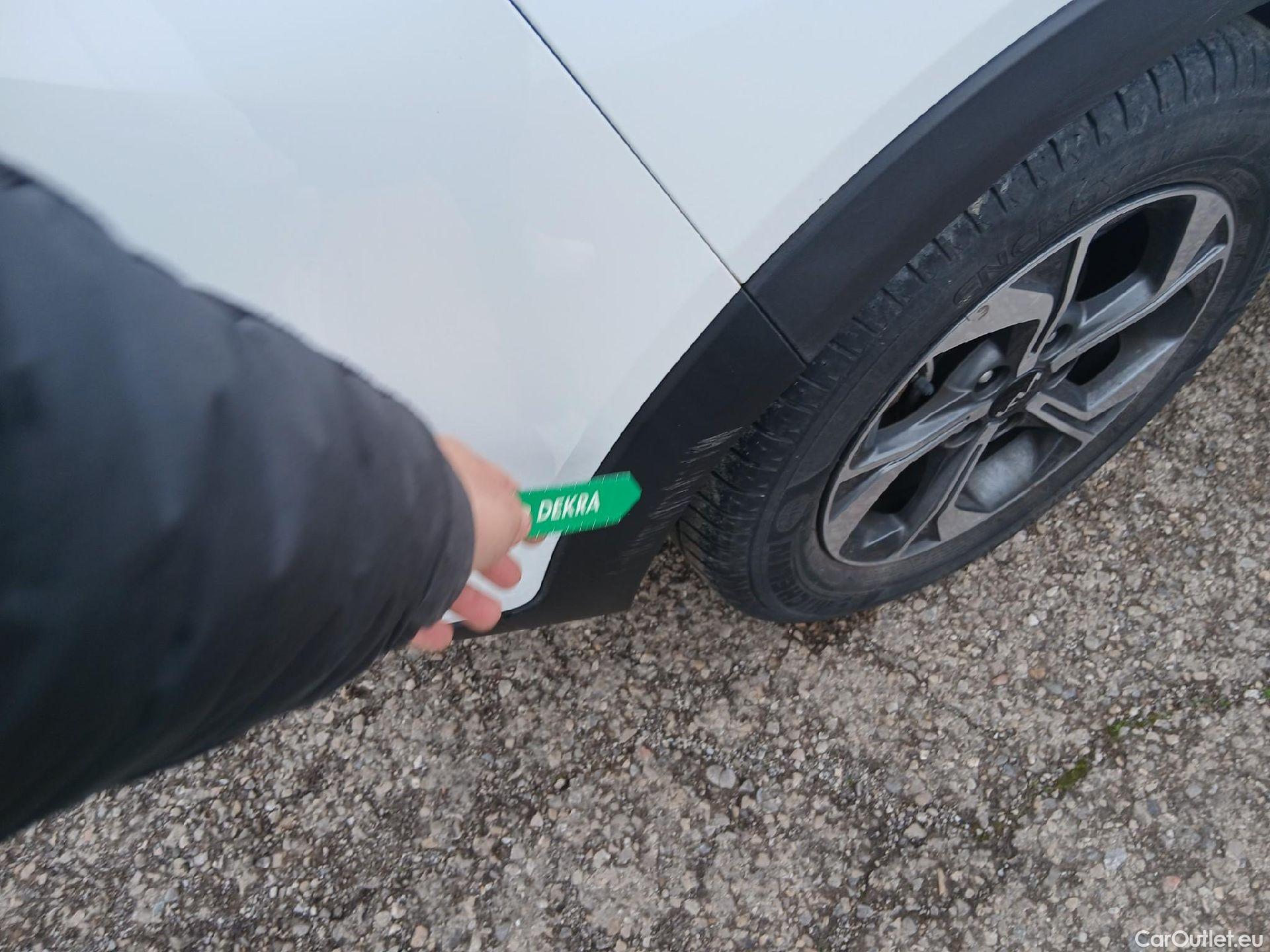  KIA  XCeed KIA  / 2019 / 5P / todoterreno 1.0 T-GDi Drive 88kW (120CV) #11