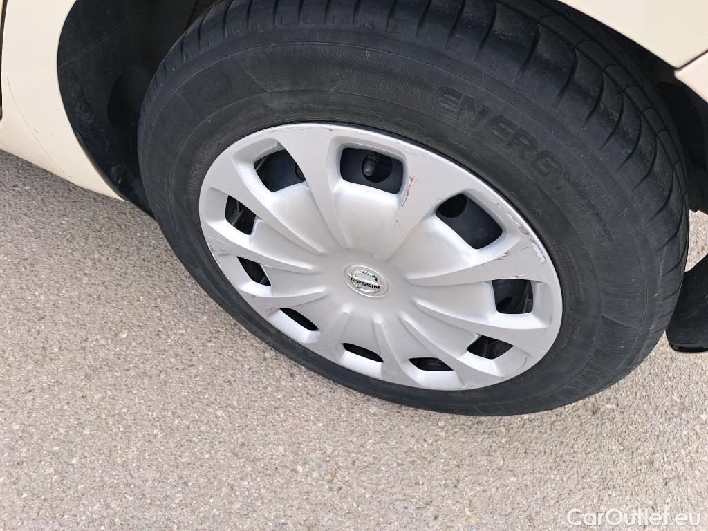  Nissan  Micra NISSAN  / 2017 / 5P / berlina con portón IG-T 68 kW (92 CV) E6D-F Acenta Sprint #19