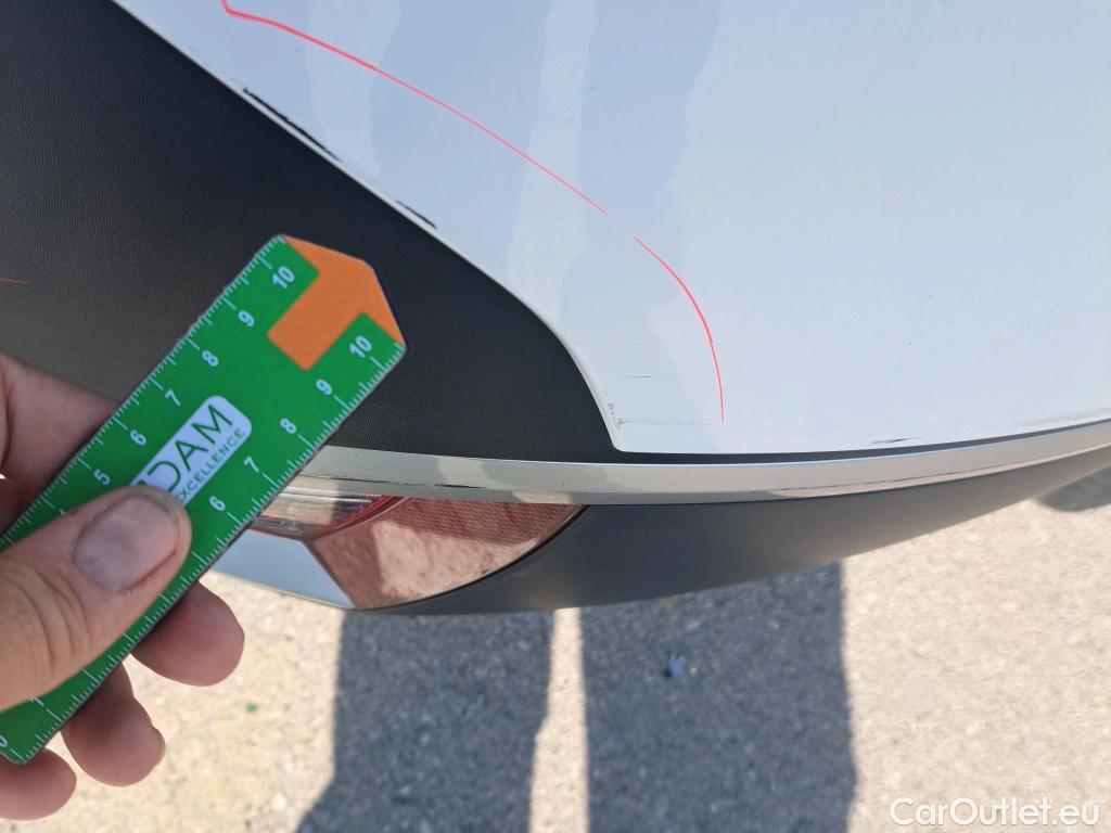  KIA  Sportage KIA  / 2022 / 5P / todoterreno 1.6 T-GDi HEV 171kW (230CV) Drive 4X2 #18