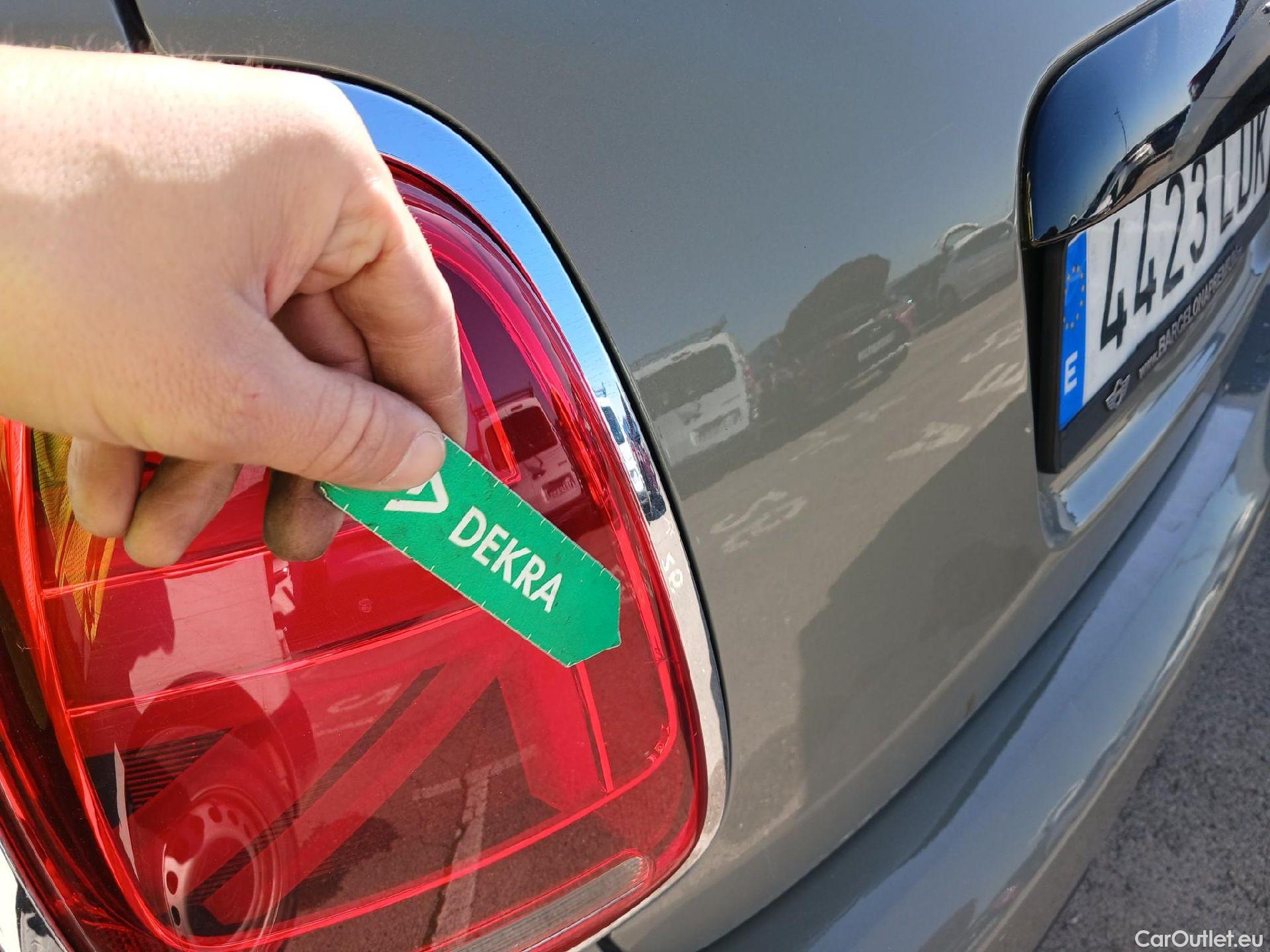  Mini  Cooper MINI MINI / 2014 / 3P / berlina con portón  #32