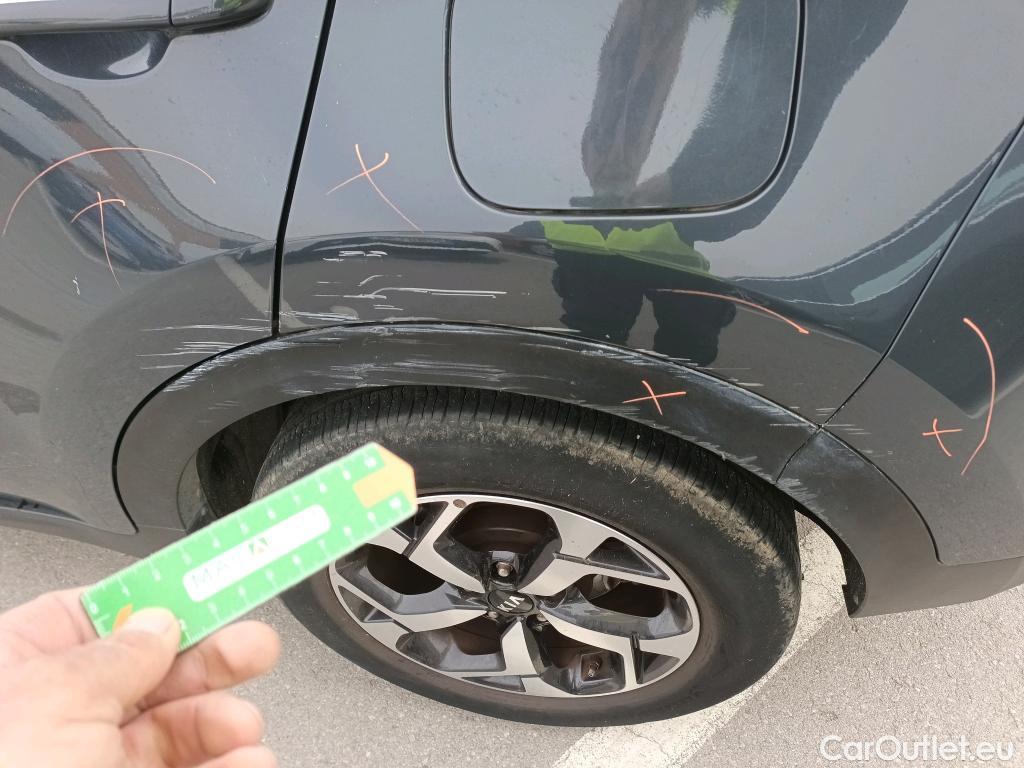  KIA  Sportage KIA  1.6MHEV Drive 100kW(136CV) 4x2(Crist Tintados) #33