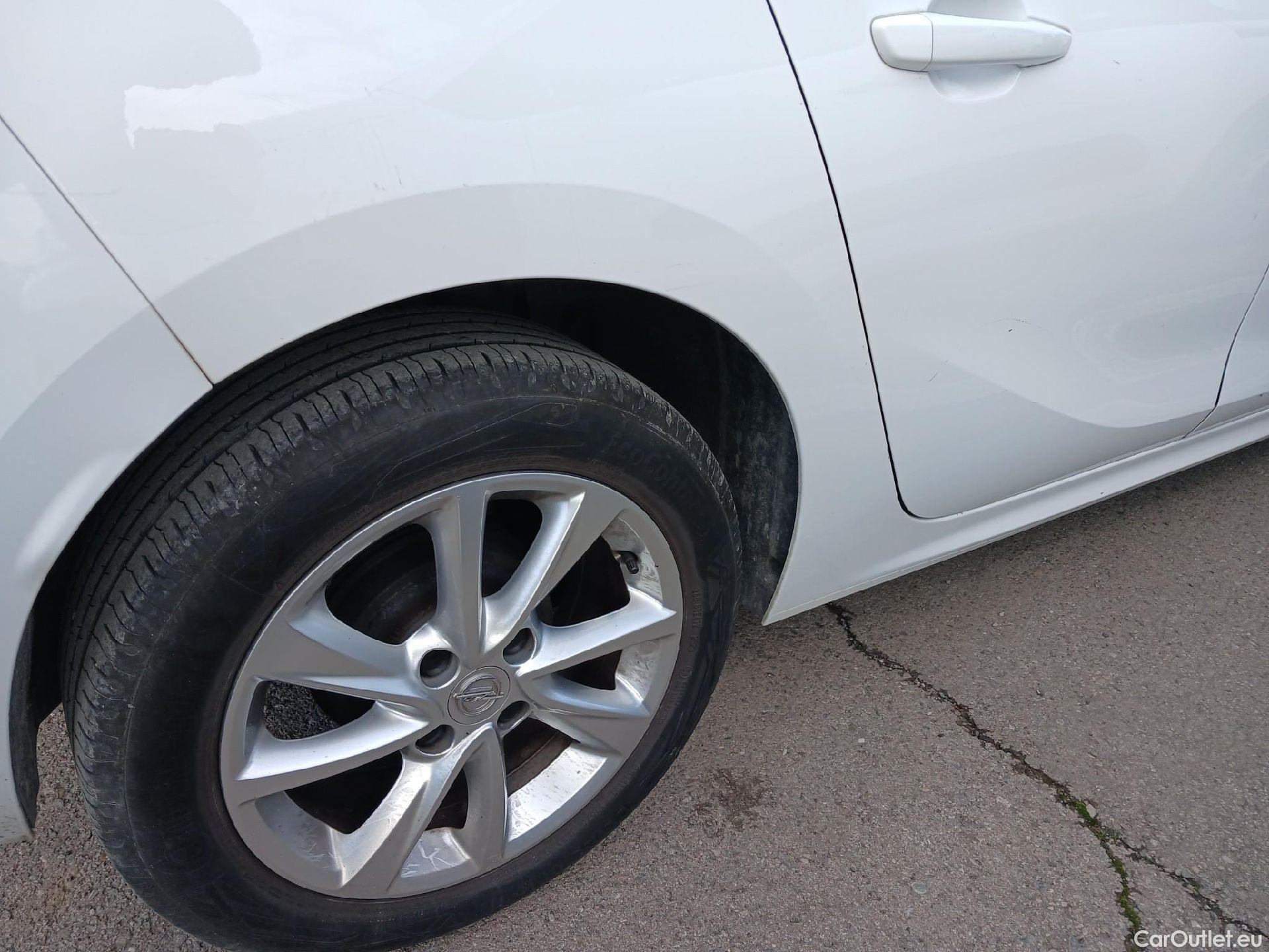  Opel  Corsa OPEL  / 2019 / 5P / berlina con portón 1.2 XEL 55kW (75CV) Edition #24