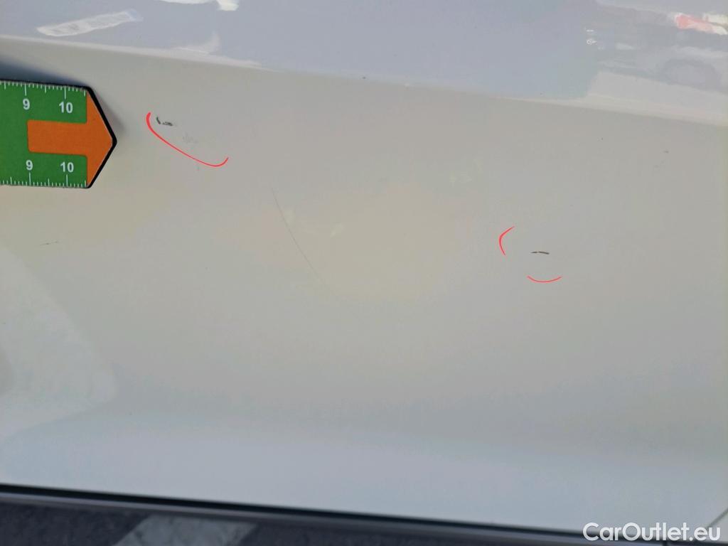  KIA  Sportage KIA  / 2022 / 5P / todoterreno 1.6 T-GDi HEV 171kW (230CV) Drive 4X2 #35